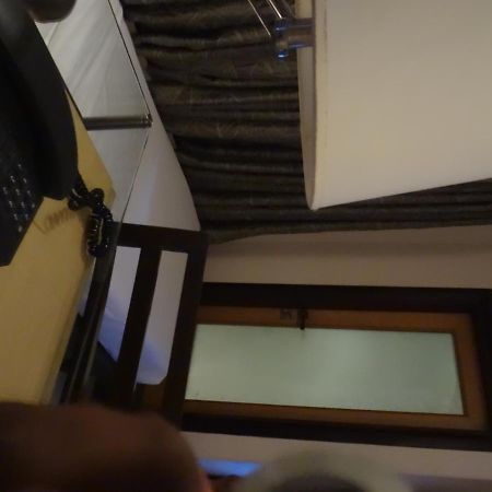 Hotel Sapna Marine Mumbai Luaran gambar