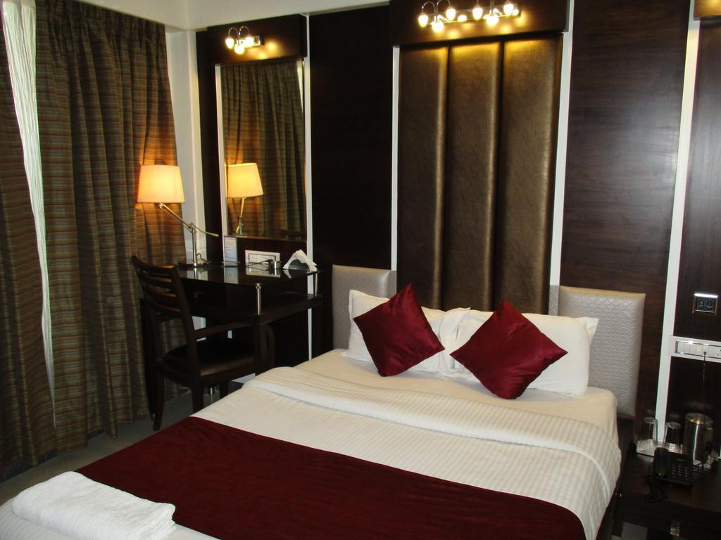 Hotel Sapna Marine Mumbai Luaran gambar