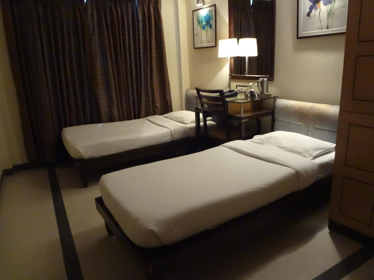 Hotel Sapna Marine Mumbai Luaran gambar