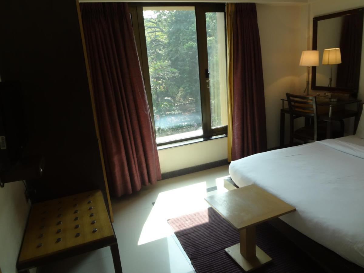 Hotel Sapna Marine Mumbai Luaran gambar